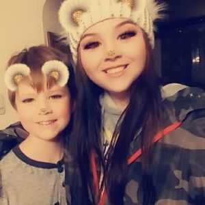 Meet your Posher, Valaina